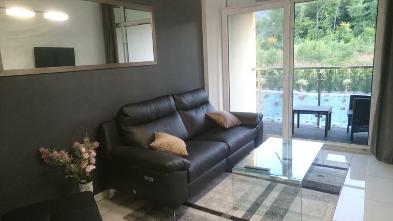 Apartament Debowiec Apartment Bielsko-Biala Bagian luar foto